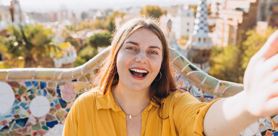 Visiteurs au Parc Güell à Barcelone